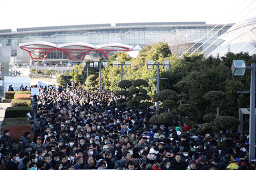 来場者数30万人以上という東京オートサロン2018