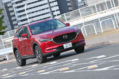 「いいクルマ」なのはCX-5