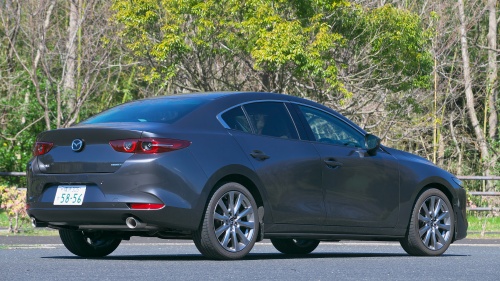 こちらもおすすめ！ タイプ別にMazda3の中古車を選ぶなら