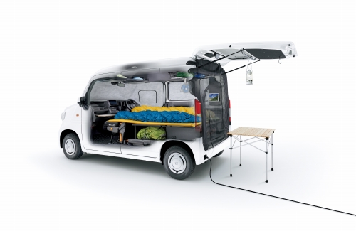 ホンダN-VAN〜広大なスペースを活かした純正車中泊キットを販売1