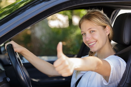 カーリースなら契約満了時に車を返却するだけで簡単利用できる