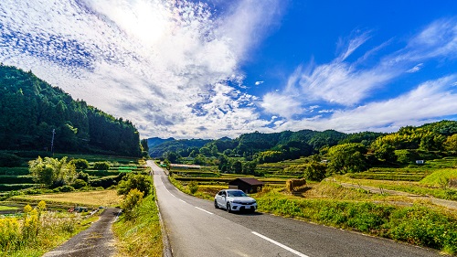 「東京→大阪まで一般道で走る」とは？