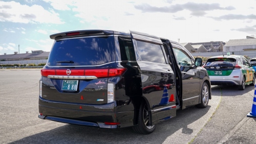 「移動会議室」実証実験車両 Minamo2