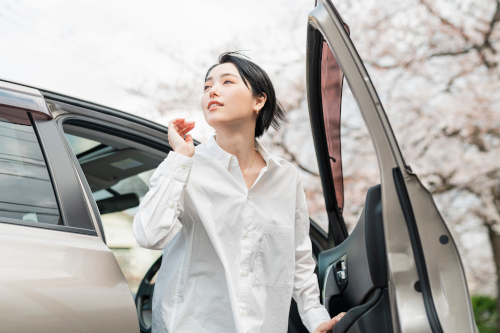 ちょっと高めでも手が届く！負担少なくかっこいい車に乗る方法について解説する項目の見出し画像