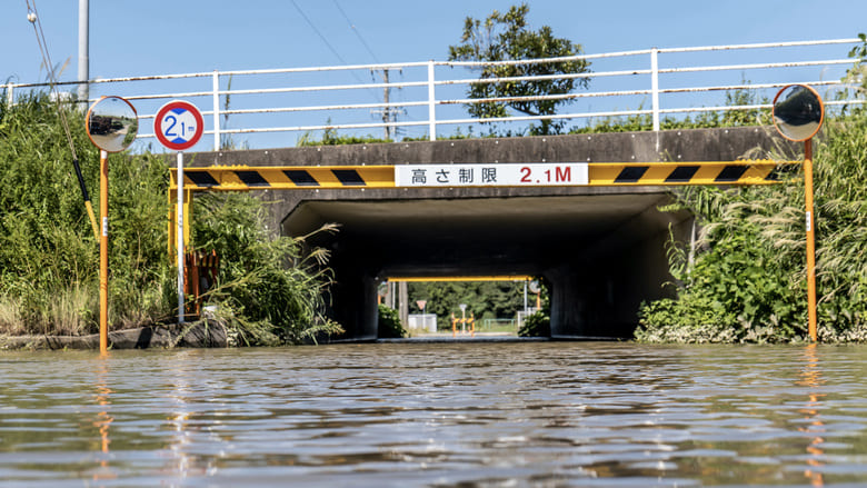 絶対知っておきたい！台風や災害から命を守るドライバーの心得