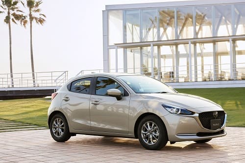 マツダ「MAZDA2」