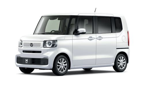 第1位　ホンダ「N-BOX」 よりいっそうの万能性を手に入れた人気No.1軽自動車