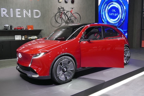 _2650374 | オートナビガイド マツダデザイン2025JMS