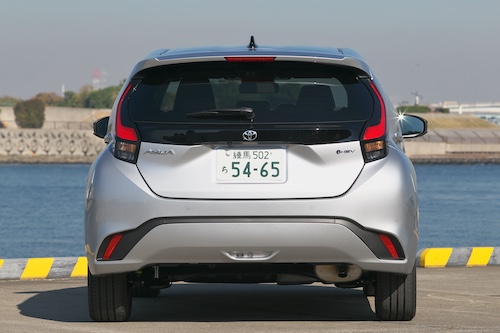 B87X0044 | オートナビガイド 2512オートナビガイド トヨタアクアMCモデル試乗記