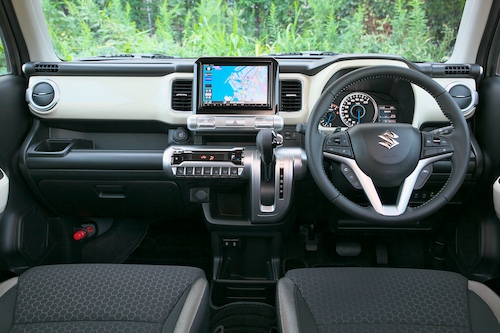 スズキクロスビー・登場時_2601